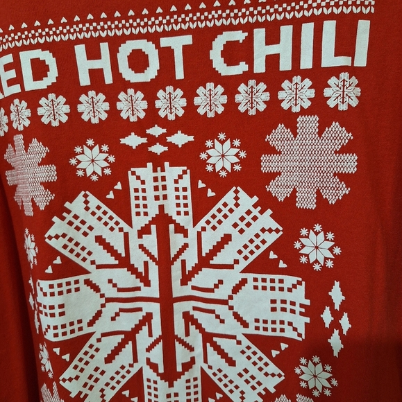Red Hot Chilli Peppers Christmas Tshirt - Picture 4 of 4